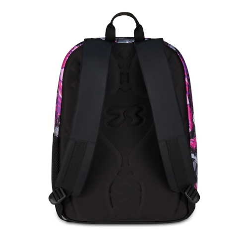 seven-200102580-back