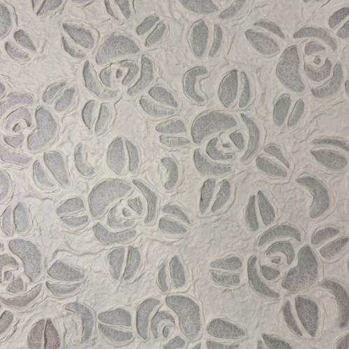 Carta Kozo Embossata Bianca Fantasia Rose 50×76 cm – Foglio Artistico Testurizzato per Decorazioni e Progetti Creativi